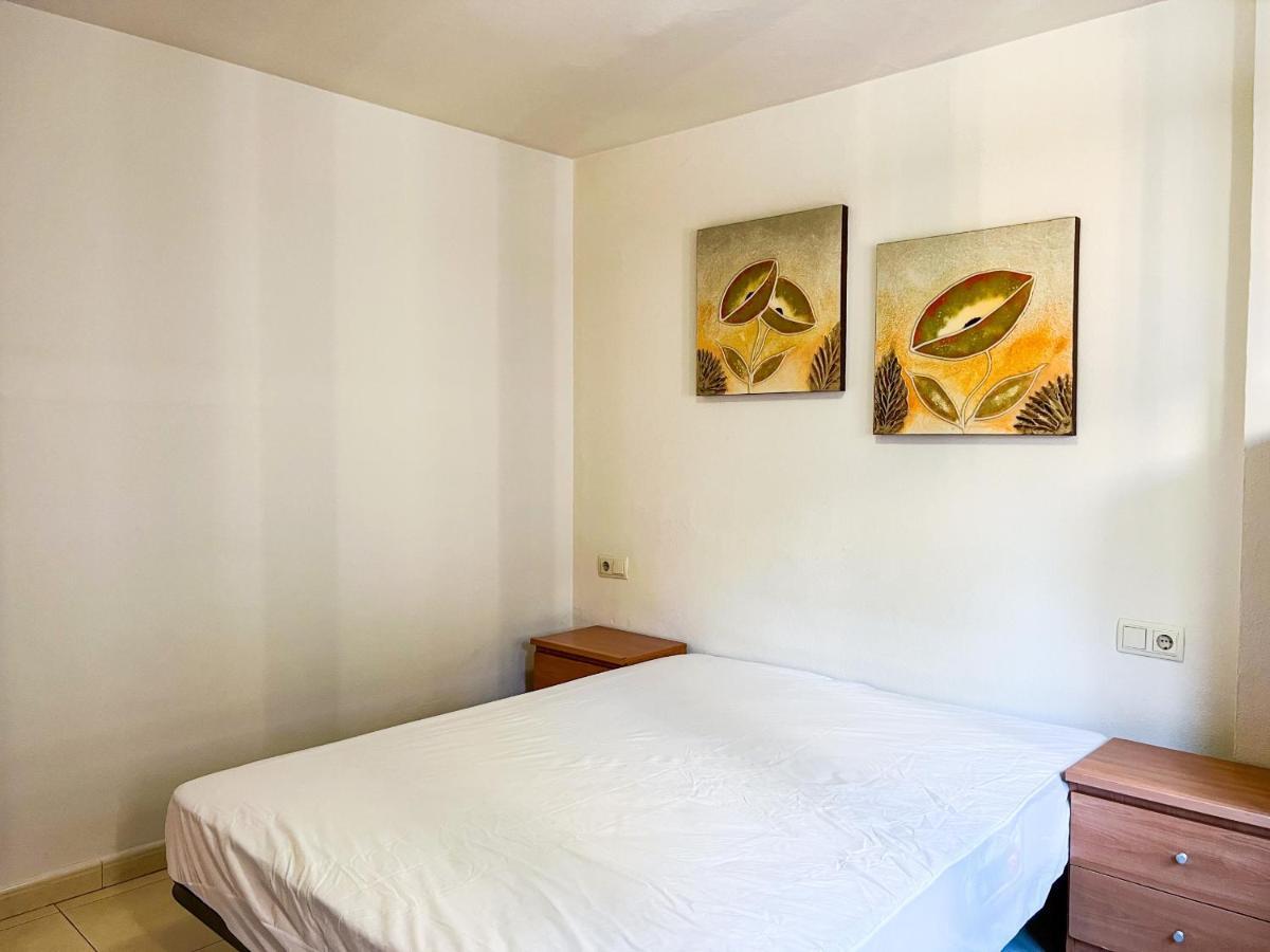 Apartamento Ontario En El Centro De Andorra La Vella Con Parking Apartment Exterior photo